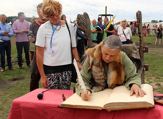 Spotkanie przyjacielskich gmin - Usedom, Kalkar i Walim w trakcie XXIII Festiwalu Słowian i Wikingów