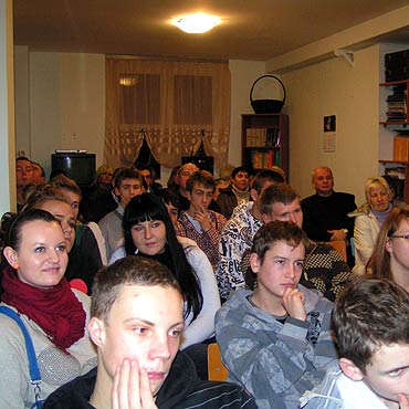 Dziwn�w: M�odzie� rozmawia�a z kandydatami na burmistrza