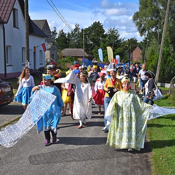 Festyn PrzySTA nad Dziwn w Sierosawiu