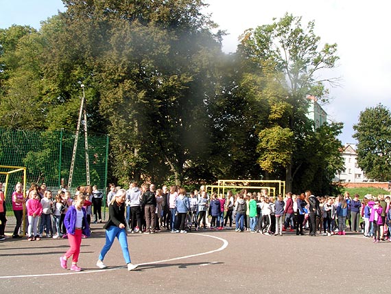 Alarm poarowy w kamieskiej jedynce. Zobacz film!