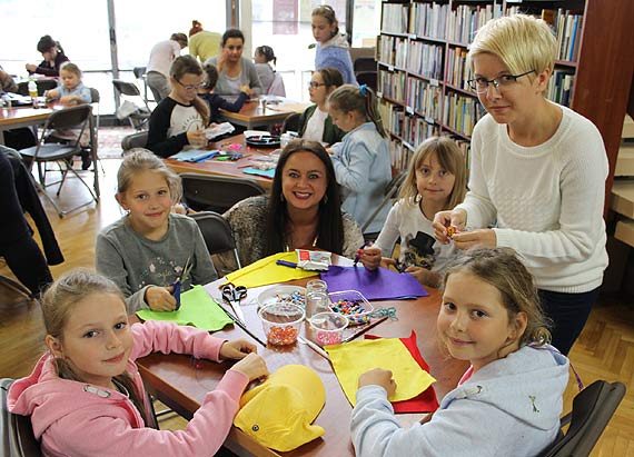 „Zabawa w Jubilera” – warsztaty w midzyzdrojskiej Bibliotece i Szkole Podstawowej w Wapnicy