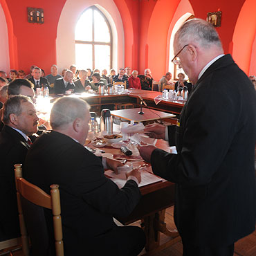 Inauguracyjne sesje rad miejskich. W Dziwnowie nie wybrano przewodniczącego