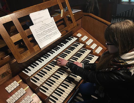Ucz si i poznaj tajniki pracy organisty
