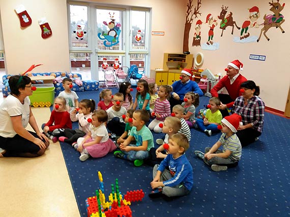 Burmistrz Golczewa w roli w. Mikoaja odwiedza gminne placwki owiatowe