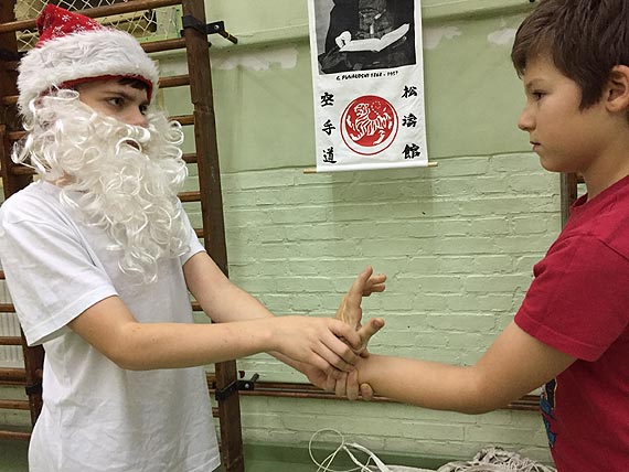Mikoajkowy trening w kamieskim klubie karate „Tokaido”