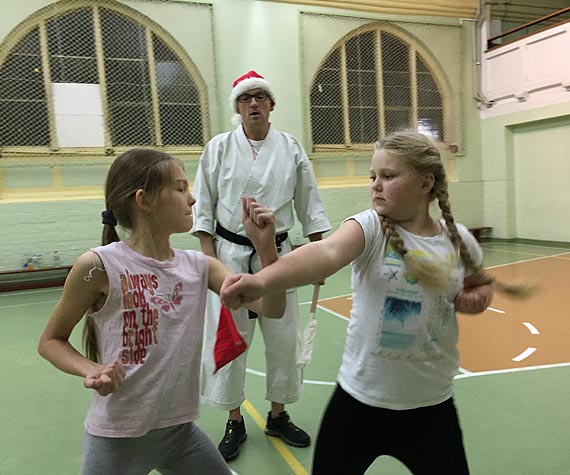 Mikoajkowy trening w kamieskim klubie karate „Tokaido”