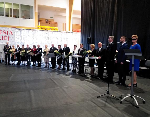 Uroczysta sesja Rady Miejskiej Dziwnowa – medale, nagrody i wyrnienia