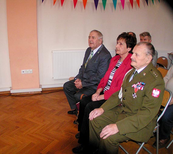 Na sesji Rady Miejskiej Golczewa Andrzej Danieluk odznaczony odznak „Za Wybitne Zasugi dla ZKRPiBWP”