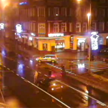 Szczecin: Makabryczne potr�cenie na pasach zarejestrowa�y kamery