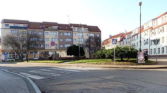 Skwer otrzymał nazwę Plac Niepodległości