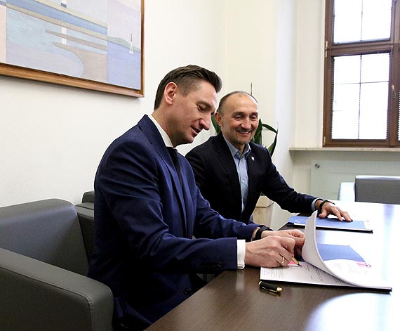 Dalszy etap renowacji pyrzyckich zabytk�w z pomoc� Marsza�ka Wojew�dztwa