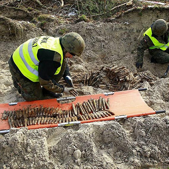 Saperzy 8. Batalionu Saperów z Dziwnowa w akcji