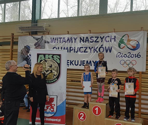 Złote dziewczyny z Międzyzdrojów
