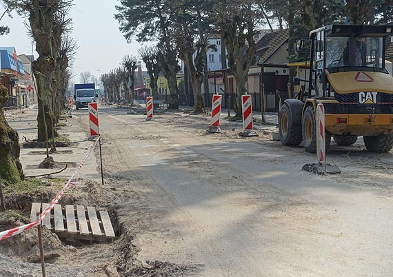 Trwa przebudowa ul. Kamieskiej w Dziwnwku