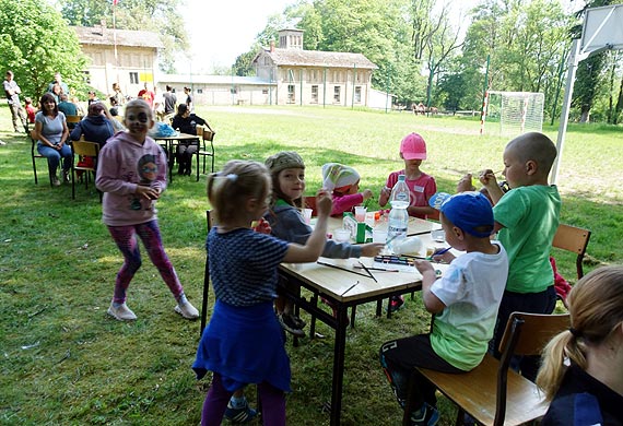 Musztra paradna uczniw klasy policyjnej zakoczya dzie otwartej szkoy w Benicach