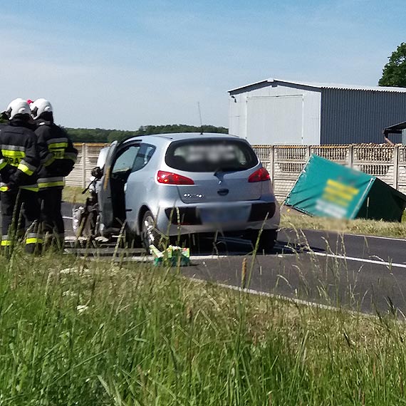 Urwana przyczepa przyczyn wypadku w Rekowie! 1 osoba w szpitalu!