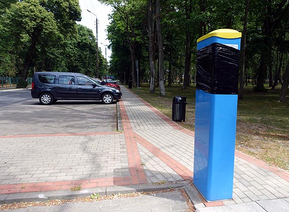 Od pitku w gminie Dziwnw obowizywa bd strefy patnego parkowania