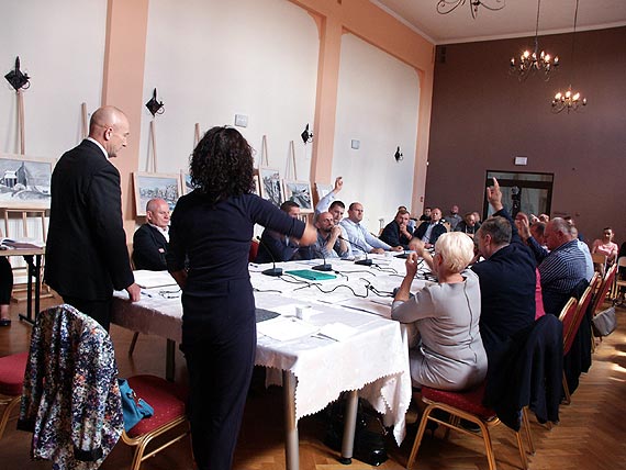 Mimo wszystko Andrzej Danieluk burmistrz Golczewa otrzymał absolutorium z wykonania budżetu w roku 2017