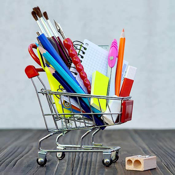 Wyprawka szkolna od rz�du. Sprawd�, czy kupisz j� za 300 z�