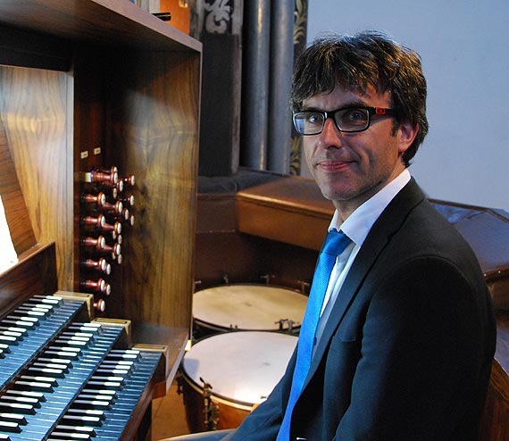 Z kamieskiego festiwalu Dwch organistw i muzyka dawna