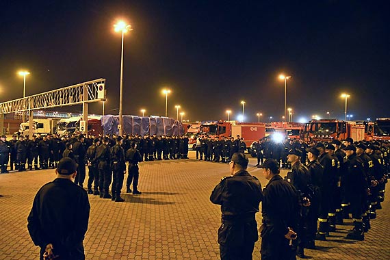 139 polskich straakw wyjechao do Szwecji pomc opanowa gigantyczne poary lasw w Jmtland. Zobacz film!