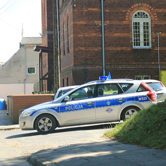 Policjanci protestuj, a pastwo traci niemae pienidze