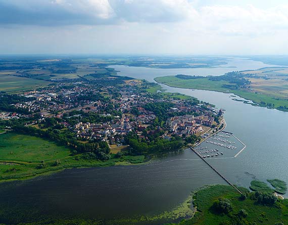 „Planete+” promuje polskie regiony na wakacje – Midzyzdroje i Kamie Pomorski