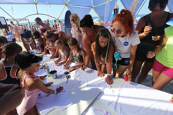 Ostatnia szansa na wspólną zabawe na podwórku NIVEA na plaży – odwiedź plażę w Międzyzdrojach i zachowaj wspomnienie lata na dłużej!