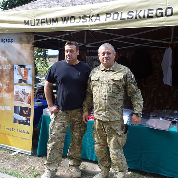 Piciu generaw Wojska Polskiego uczestniczy w IX Festynie Komandosa w Dziwnowie