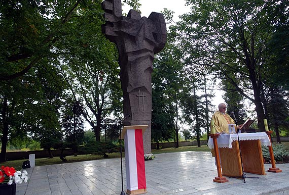 Jarosaw Rzepa na obchodach 79. rocznicy wybuchu drugiej wojny wiatowej w Kamieniu Pomorskim