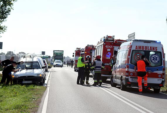 W wypadku na drodze wojewdzkiej Rzewnowo – Golczewo mier poniosa pasaerka Mercedesa