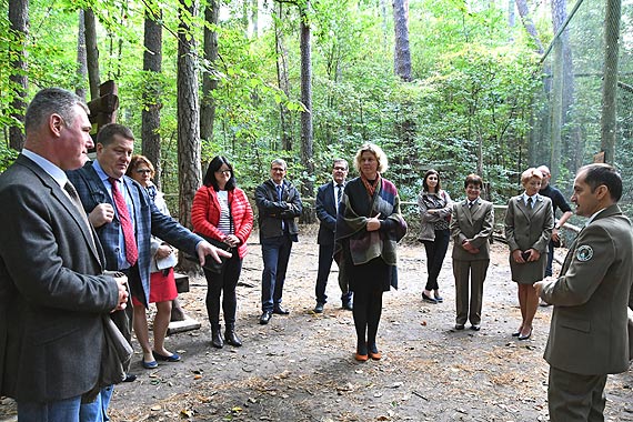 Podpisanie porozumienia pomidzy Woliskim Parkiem Narodowym, a Parkiem Narodowym Puszty Wgierskiej. Zobacz teledysk!
