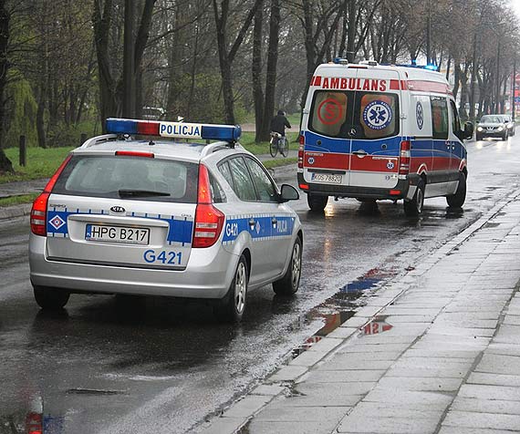 Pogarszaj�ce si� warunki na drodze – kierowco i pieszy uwa�aj!