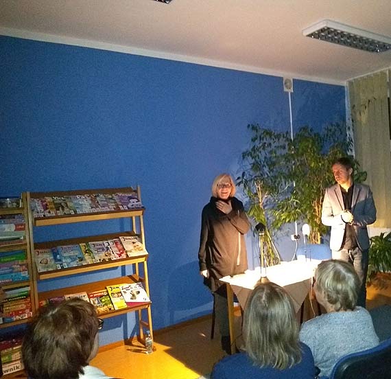 Teatr przy Stoliku w Kamieskiej Bibliotece