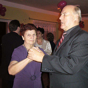 Ostromice: Zabawa walentynkowa dla zakochanych