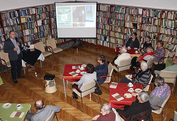 „Wspominamy razem”sołectwa w międzyzdrojskiej bibliotece