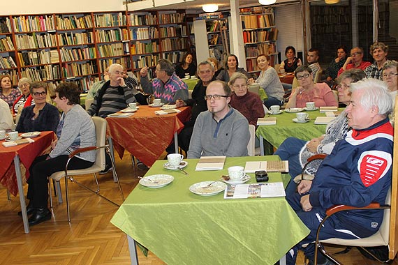 „Wspominamy razem”sołectwa w międzyzdrojskiej bibliotece
