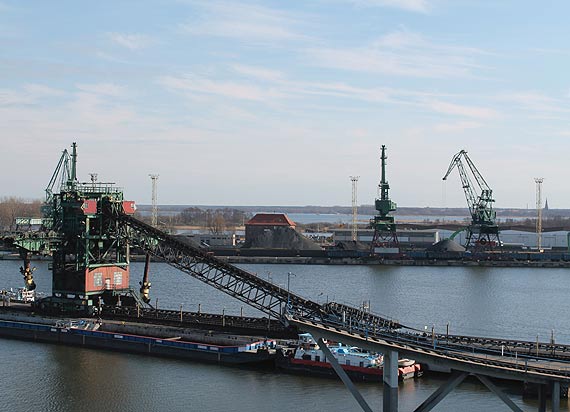 Stycze� 2019 utrzyma� prze�adunki na plusie