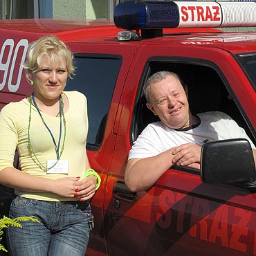 Niepe�nosprawni uczyli si� prawid�owo wzywa� pomoc