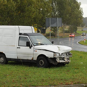Par��wko: Zderzy�y si� dwa samochody