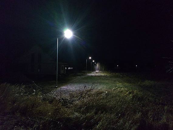 Czytelnik: Dla kogo nowe owietlenie?