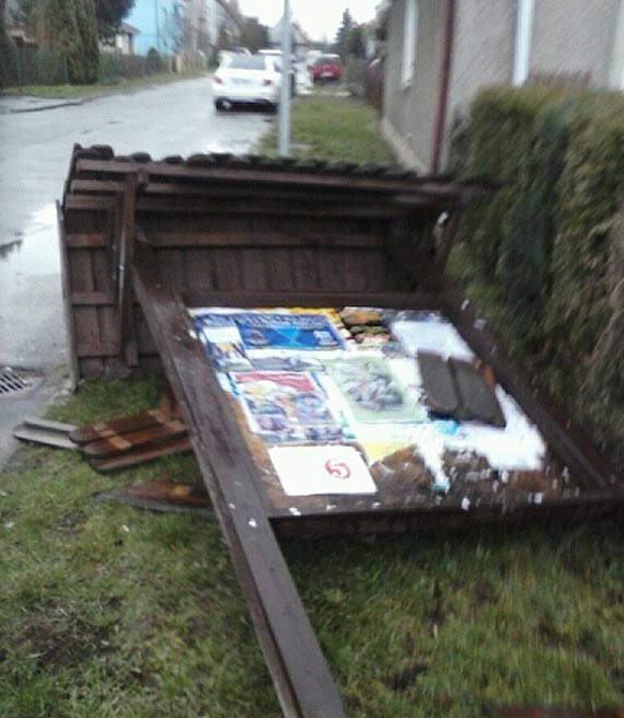 Ogoszenia rzucone na wiatr?