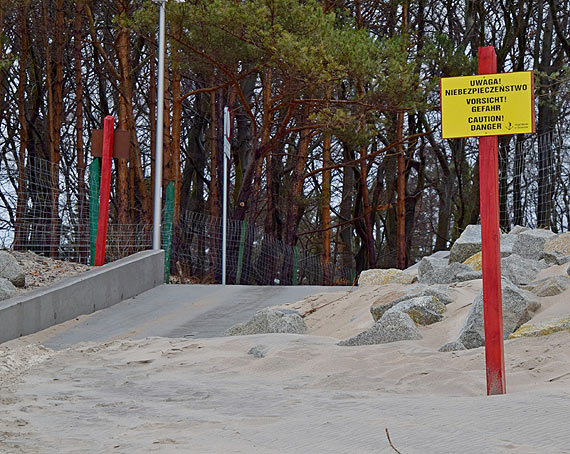 Zjazd na plażę - łatwiejszy. Ale nie dla wszystkich