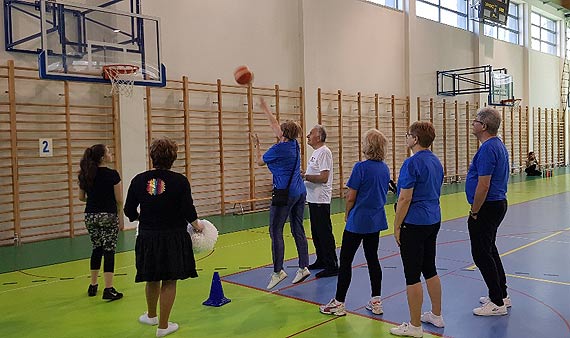 Halowa Spartakiada seniorw UTW