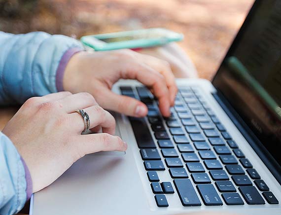 Mniej ni zero – reaguj na cyberprzemoc