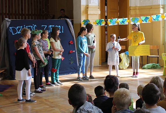 Uroczysto podsumowujca konkurs ogoszony z okazji wiatowego Dnia Ziemi