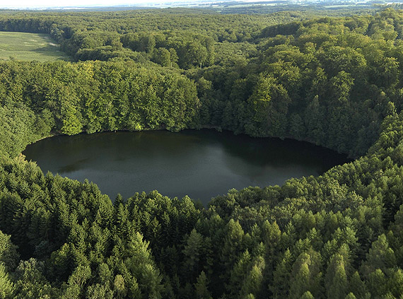 Na wakacyjne podróże wybieramy naturalne SPA