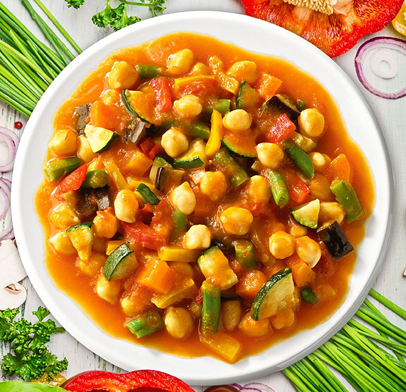 Wakacyjna dieta – co je�� w okresie letnim?