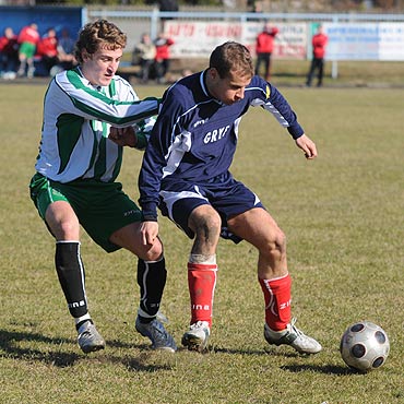 S�aby wyst�p Gryfa przed w�asn� publiczno�ci�. Zobacz zdj�cia!