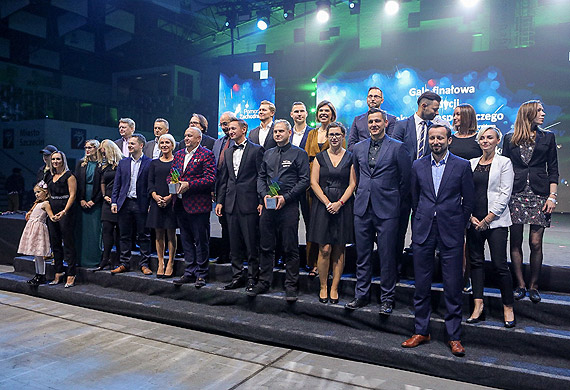 Zwyci�yli bo imponuj� i inspiruj� Znamy „Bandery Sukcesu” Pomorza Zachodniego!